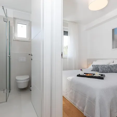 Apartment Luxury La *