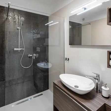 Luxury La * 무르테르