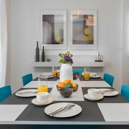 Luxury La Apartment *