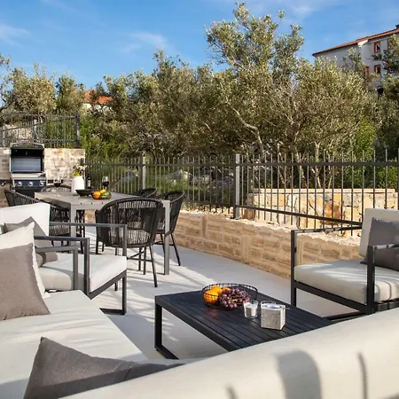 Luxury La Apartment Murter