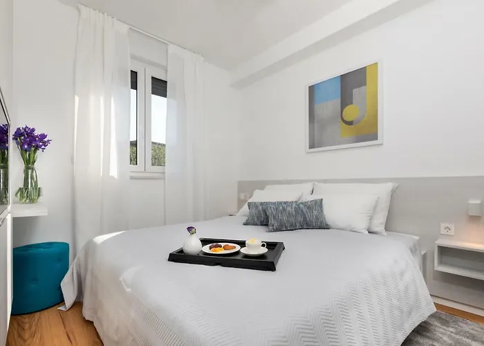 Luxury La Apartament